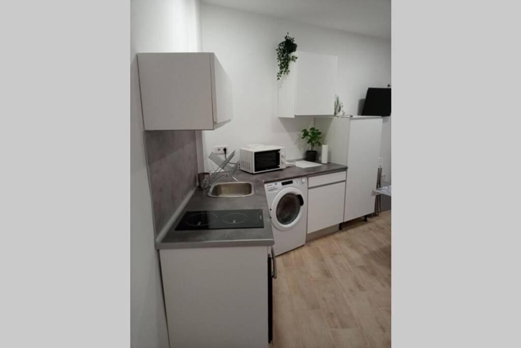 Apartamentos En Alameda Junto Al Corte Ingles Cartagena Luaran gambar