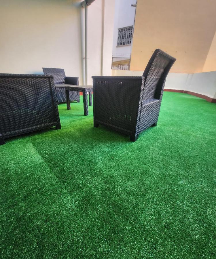 Apartamentos En Alameda Junto Al Corte Ingles Cartagena Luaran gambar