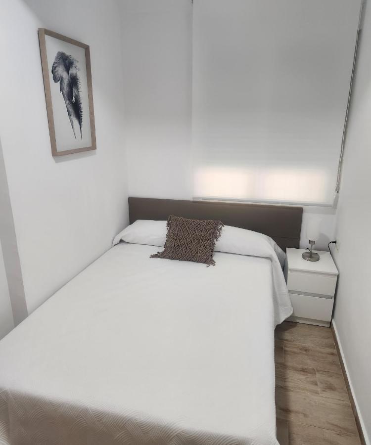 Apartamentos En Alameda Junto Al Corte Ingles Cartagena Luaran gambar